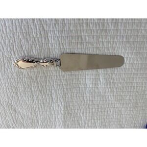 Vintage Raimond STERLING SILVER Handle Cake Pie Server Ornate Shell & Scroll